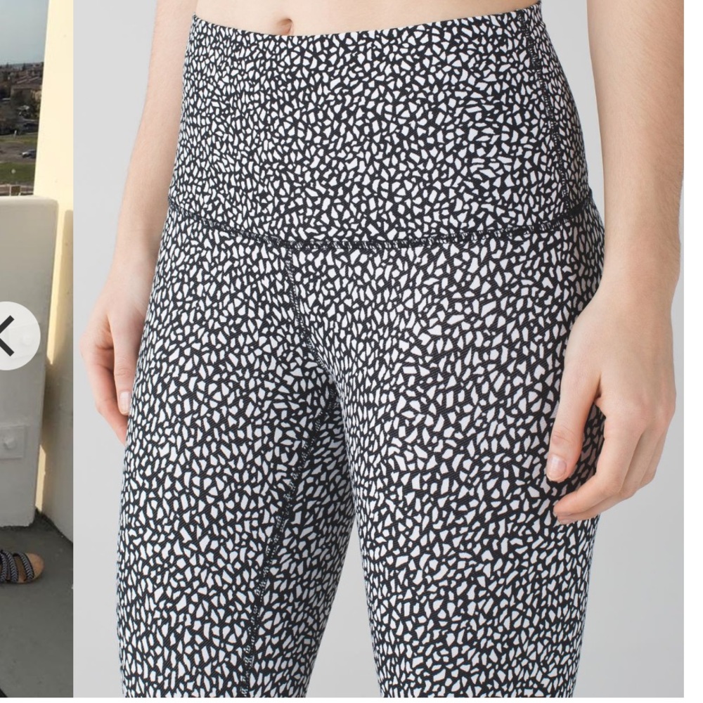 Lululemon Legging Yoga Wunder Under Crop Hi-Rise